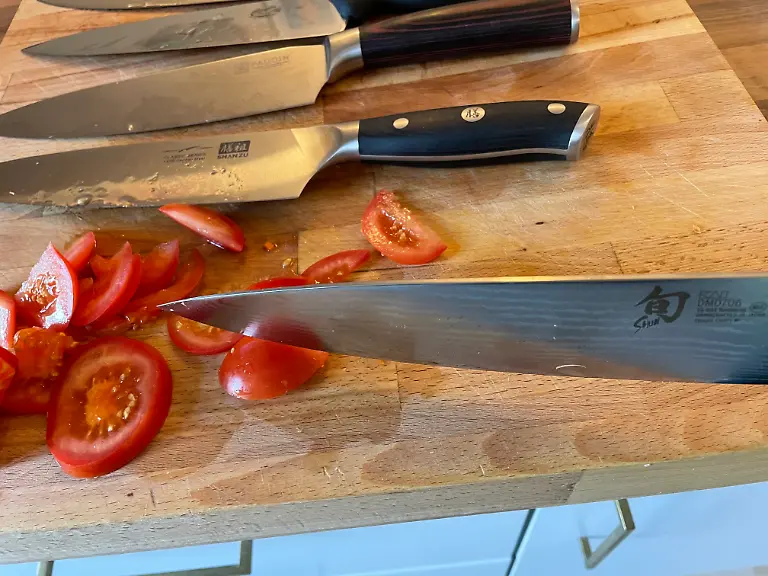 Kochmesser Kai Shun Testsieger Tomaten-Test